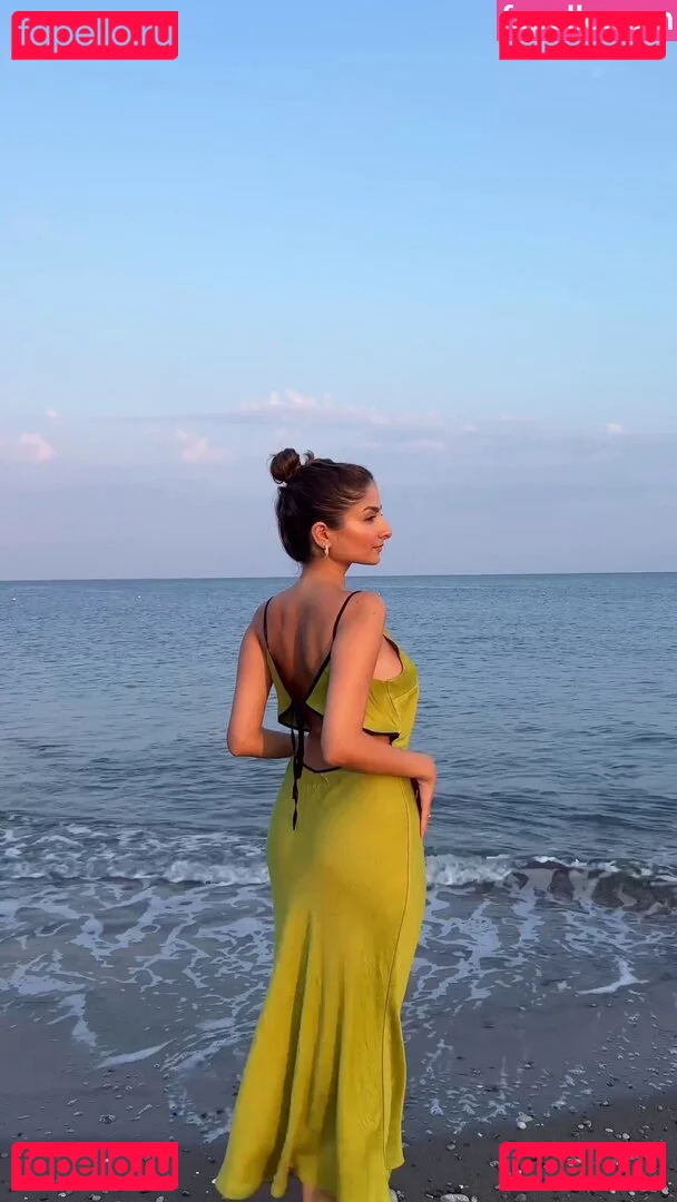 Ischtar Isik Onlyfans Photo Gallery 