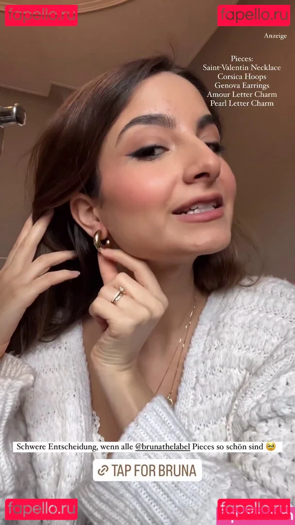 Ischtar Isik Onlyfans Photo Gallery 