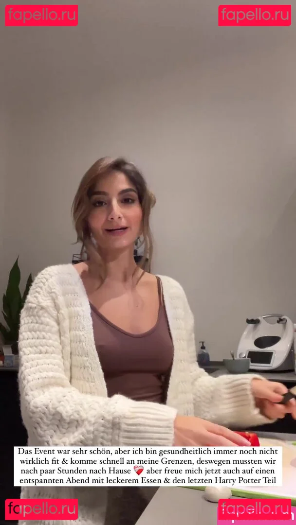 Ischtar Isik Onlyfans Photo Gallery 