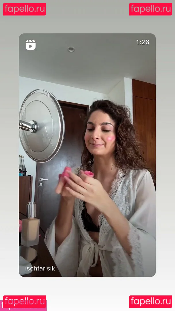 Ischtar Isik Onlyfans Photo Gallery 