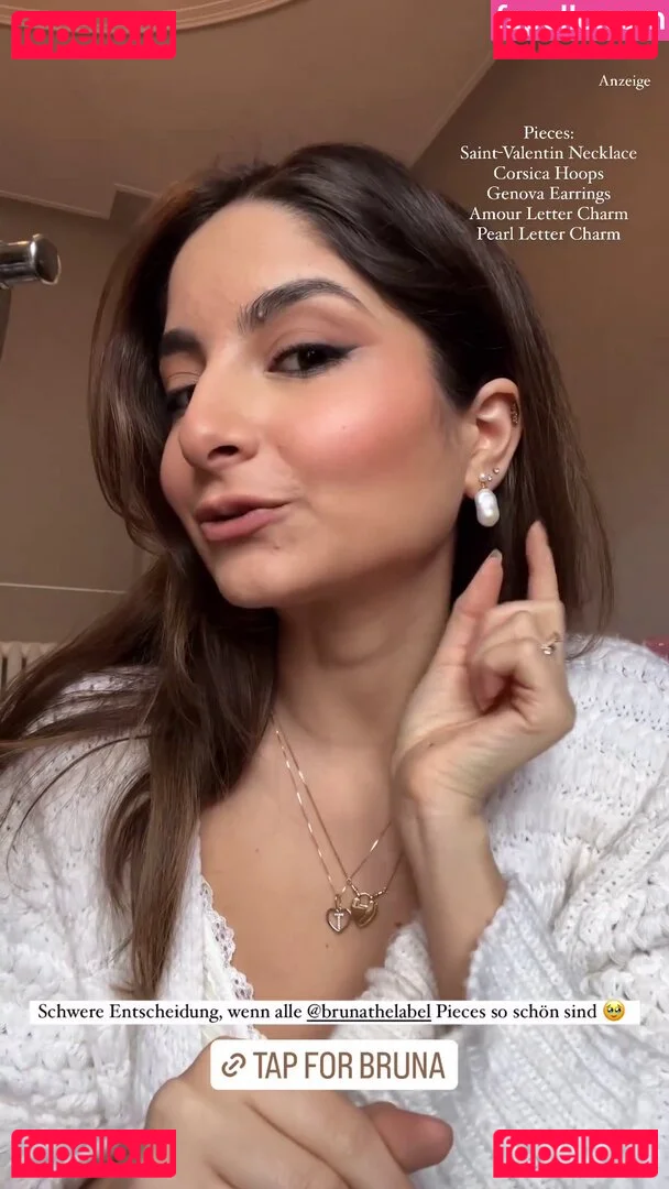 Ischtar Isik Onlyfans Photo Gallery 