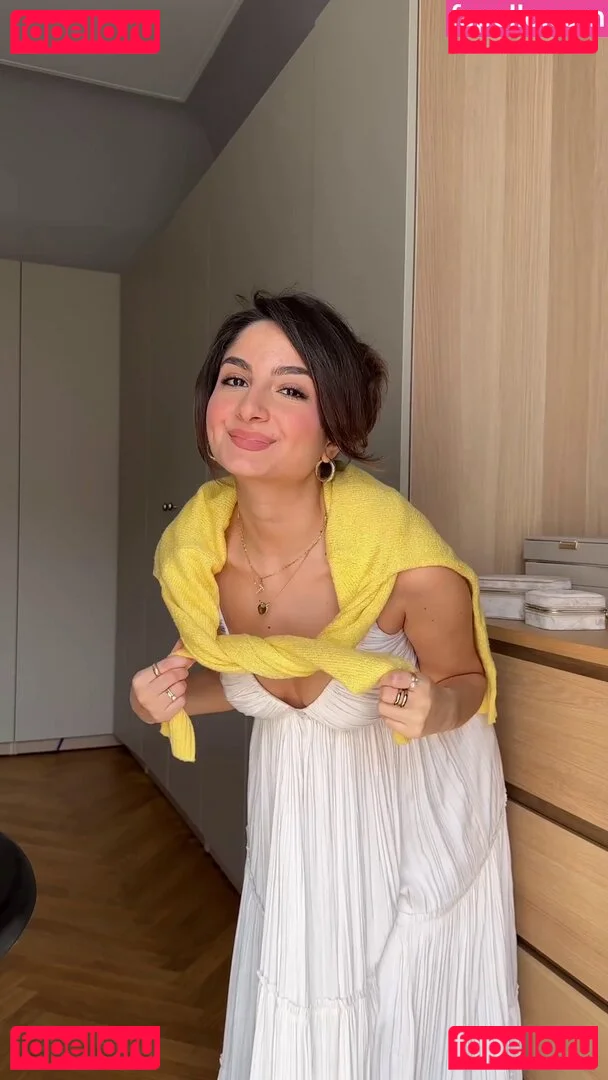 Ischtar Isik Onlyfans Photo Gallery 