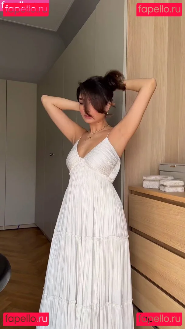 Ischtar Isik Onlyfans Photo Gallery 