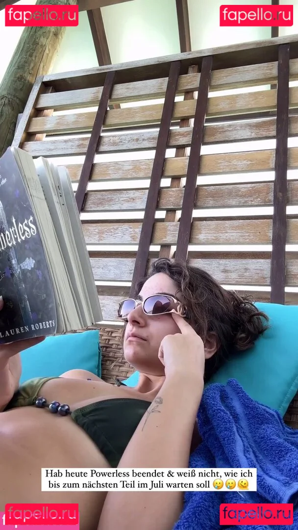 Ischtar Isik Onlyfans Photo Gallery 