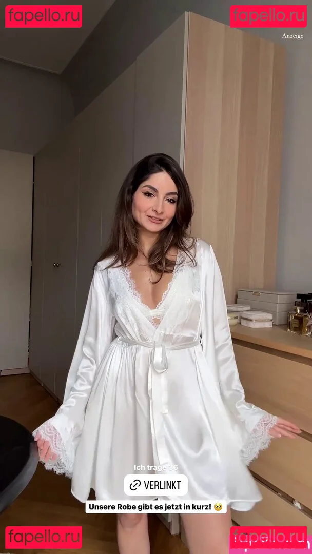 Ischtar Isik Onlyfans Photo Gallery 