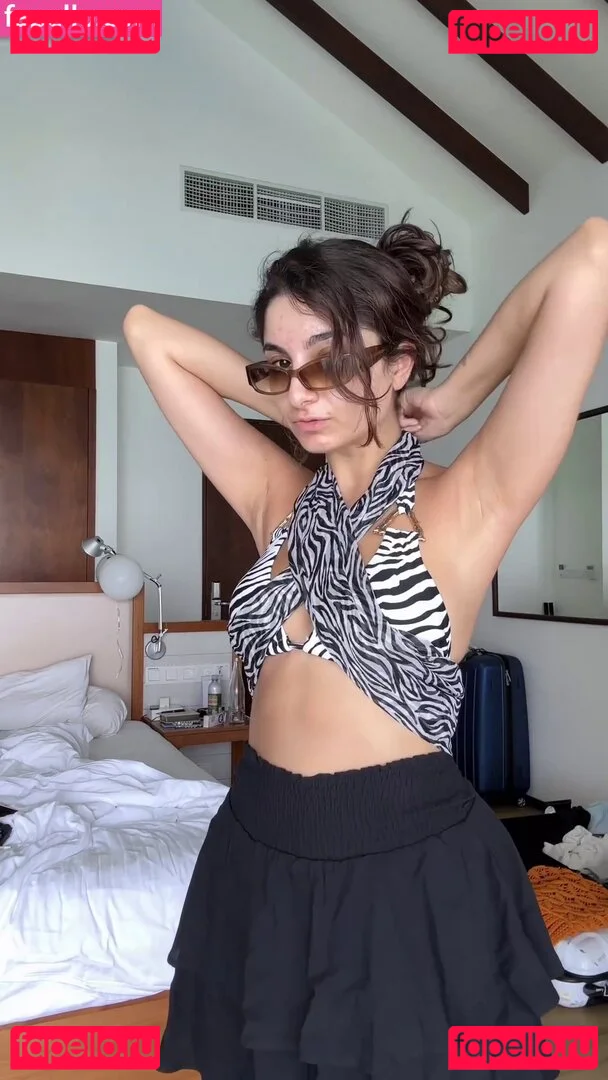 Ischtar Isik Onlyfans Photo Gallery 