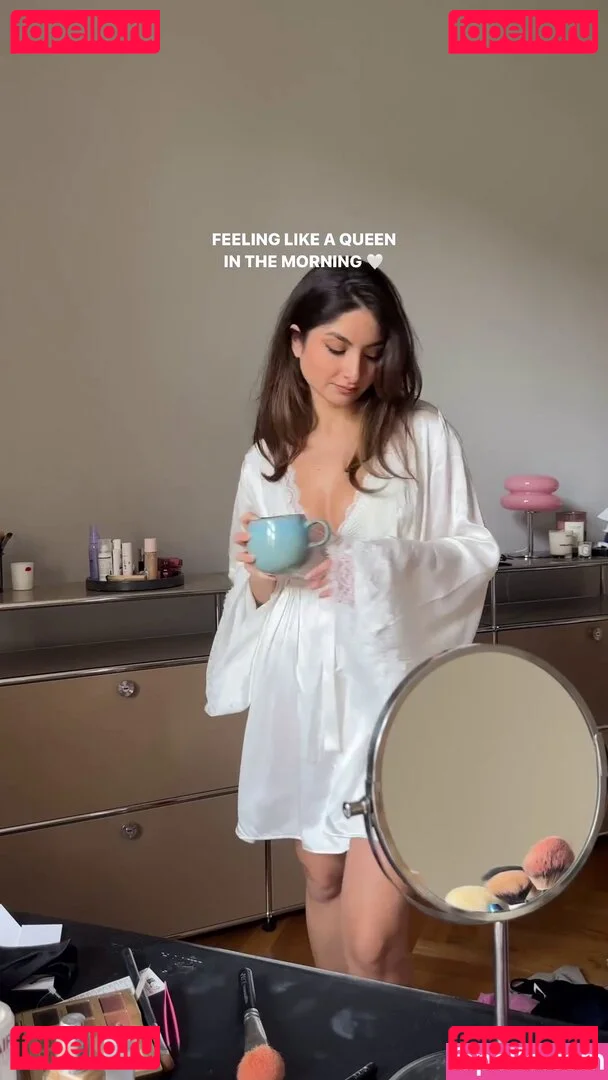 Ischtar Isik Onlyfans Photo Gallery 