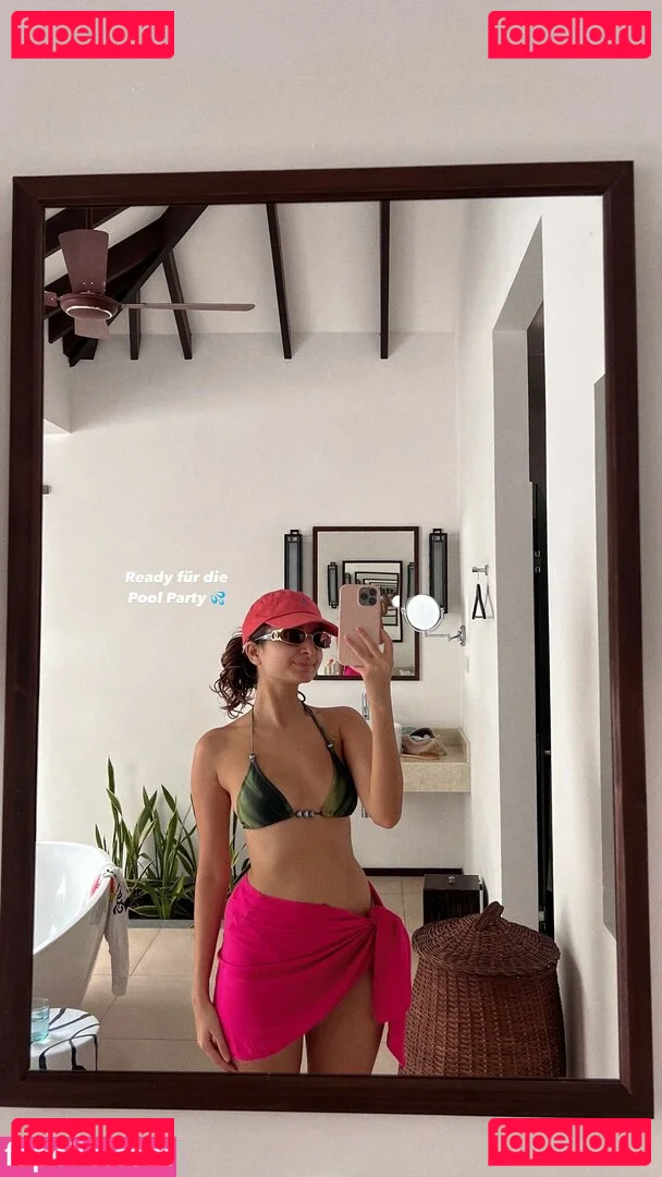 Ischtar Isik Onlyfans Photo Gallery 