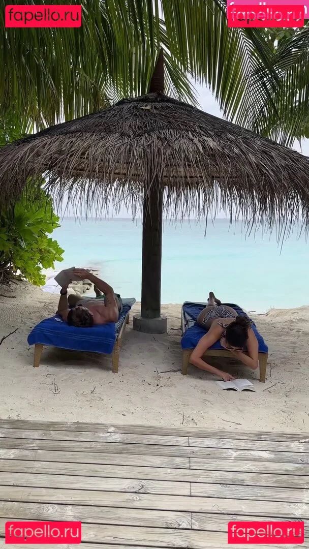 Ischtar Isik Onlyfans Photo Gallery 