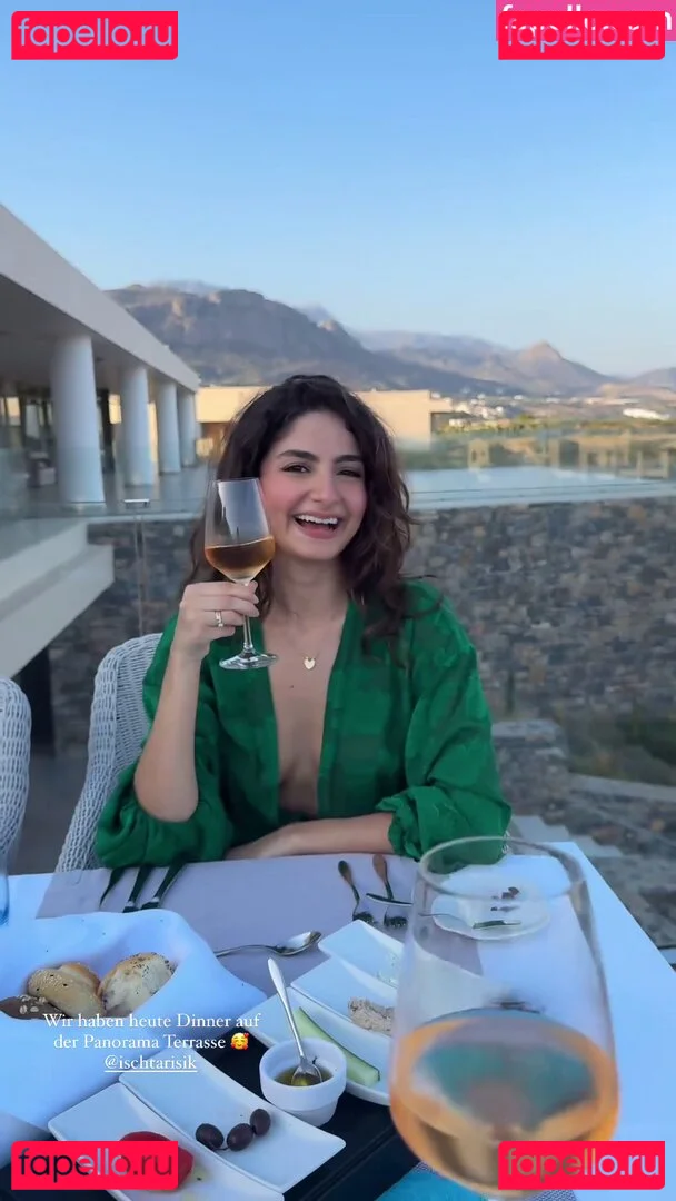 Ischtar Isik Onlyfans Photo Gallery 