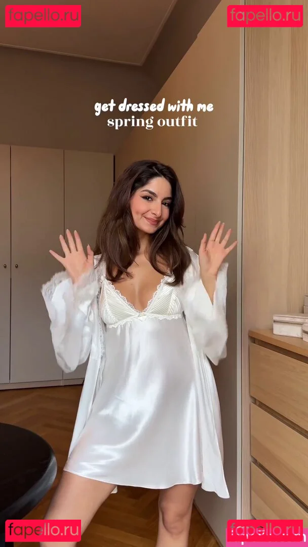 Ischtar Isik Onlyfans Photo Gallery 