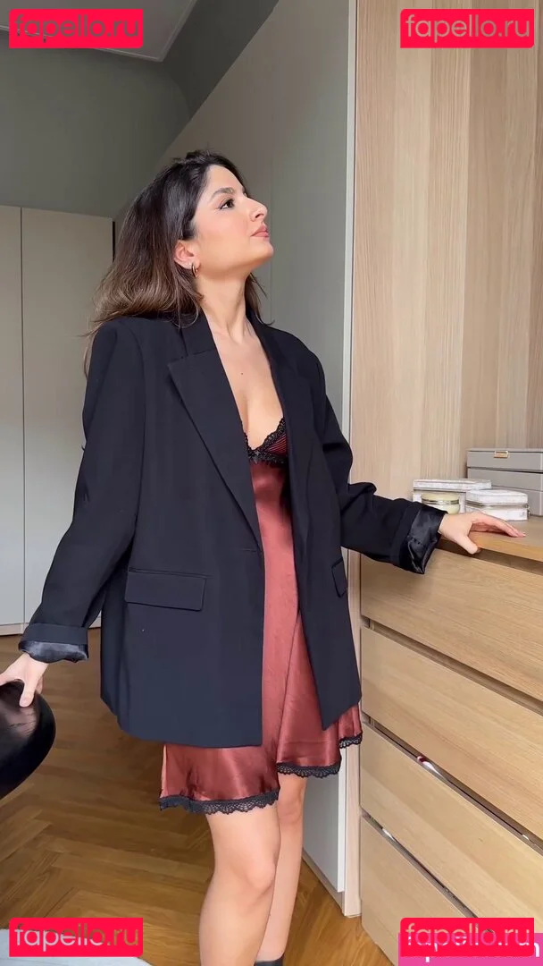 Ischtar Isik Onlyfans Photo Gallery 