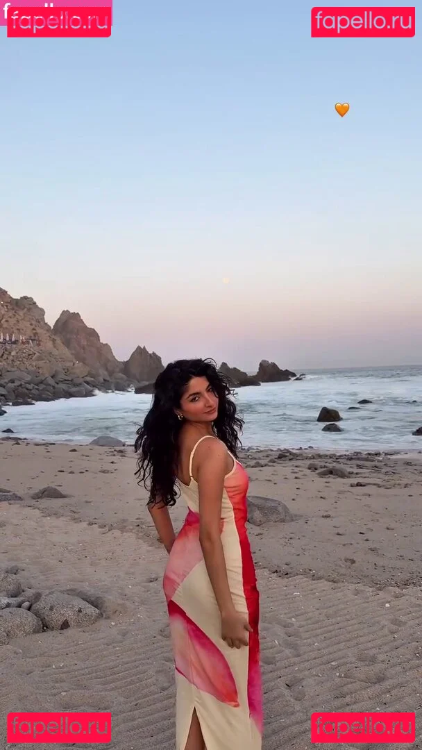 Ischtar Isik Onlyfans Photo Gallery 