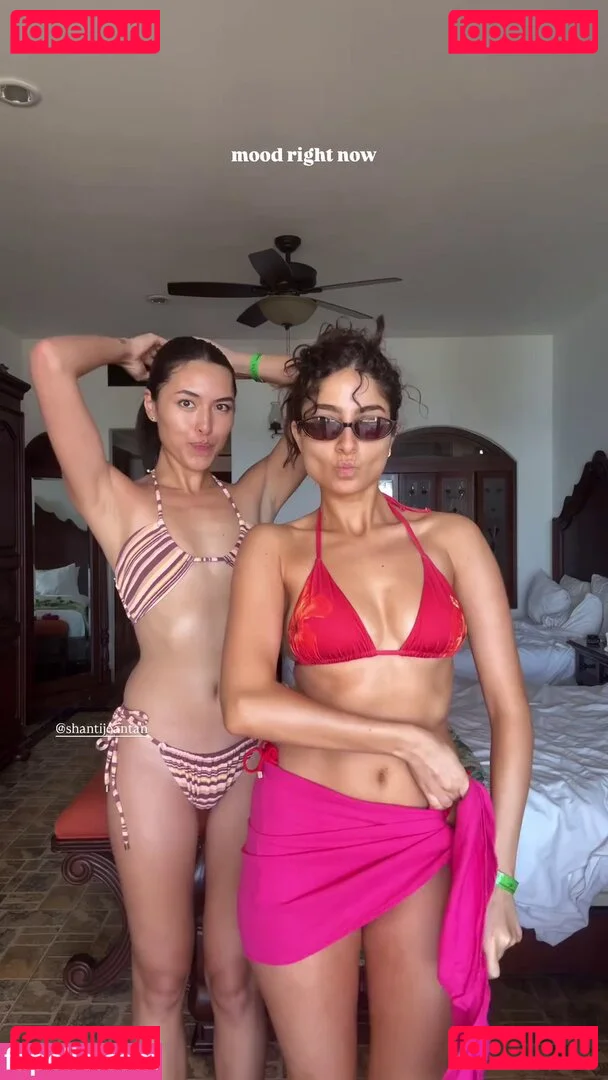 Ischtar Isik Onlyfans Photo Gallery 