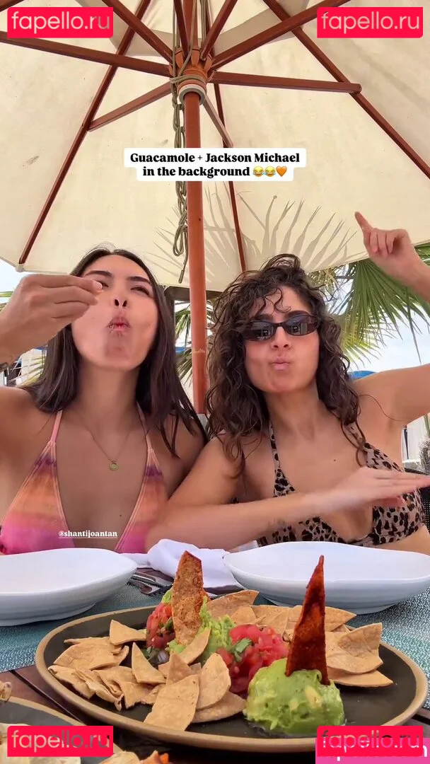 Ischtar Isik Onlyfans Photo Gallery 