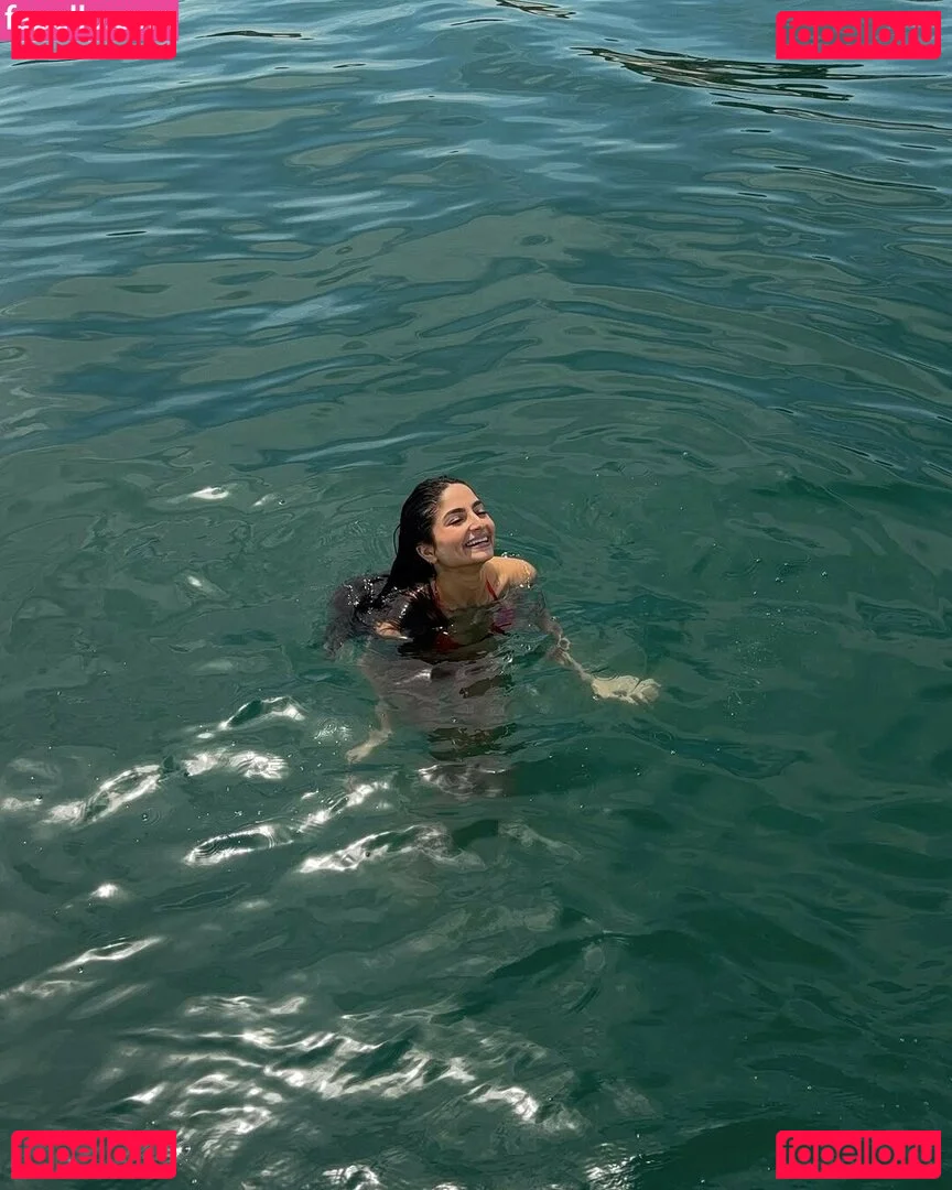 Ischtar Isik Onlyfans Photo Gallery 