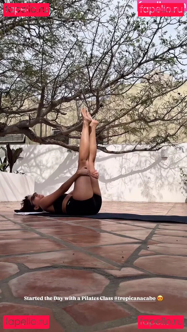 Ischtar Isik Onlyfans Photo Gallery 