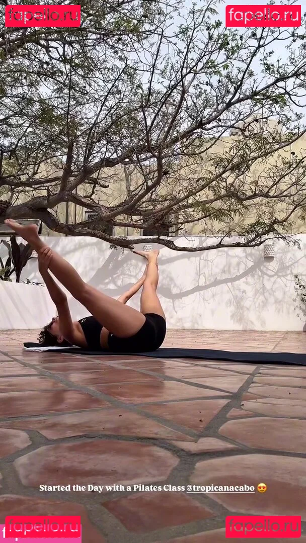 Ischtar Isik Onlyfans Photo Gallery 