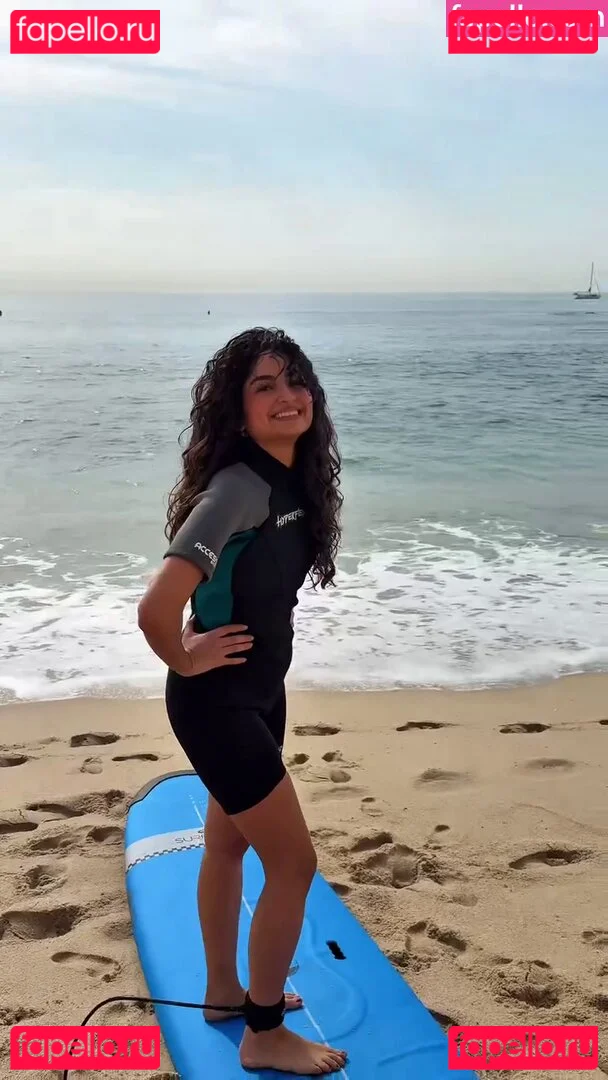 Ischtar Isik Onlyfans Photo Gallery 