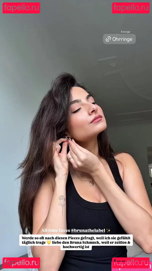 Ischtar Isik Onlyfans Photo Gallery 