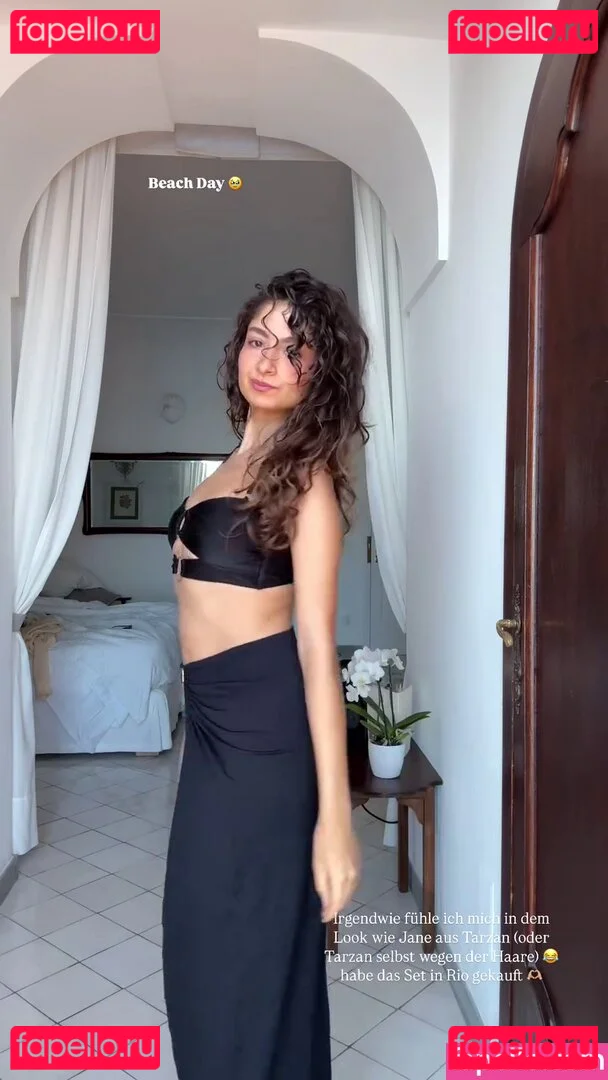 Ischtar Isik Onlyfans Photo Gallery 