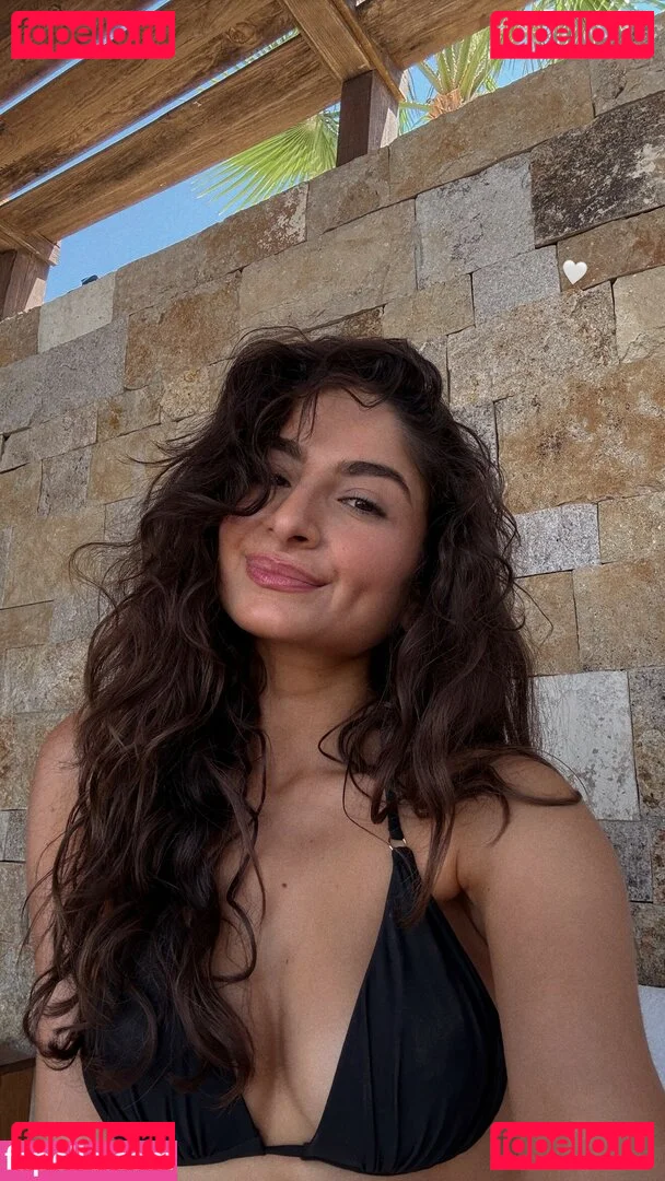 Ischtar Isik Onlyfans Photo Gallery 