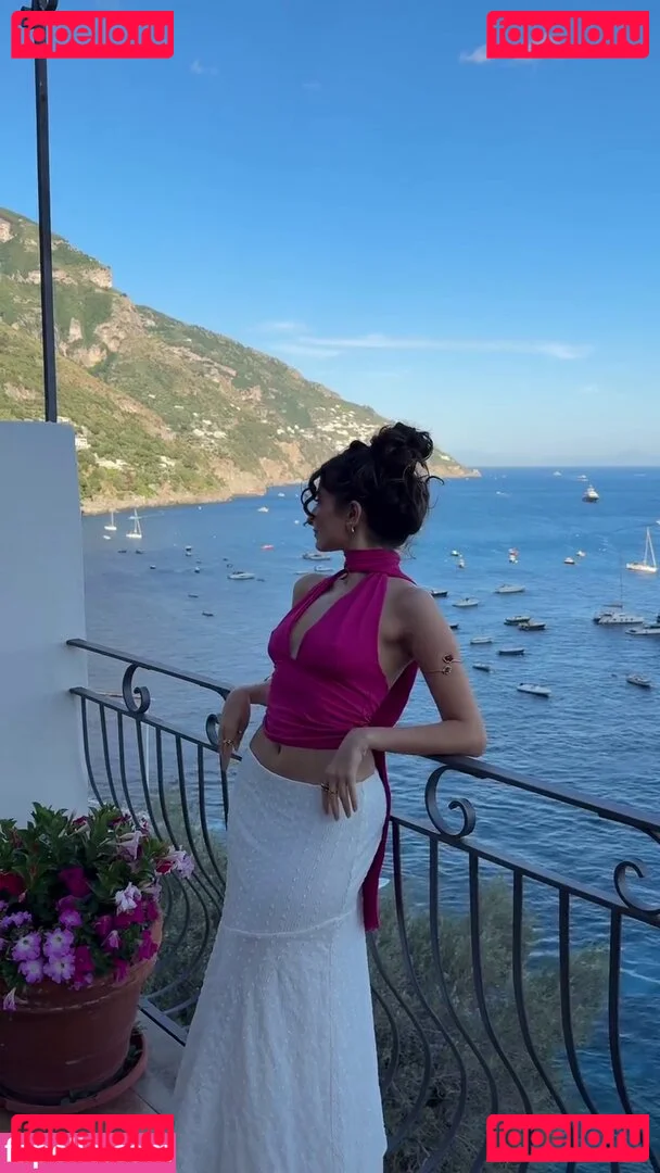 Ischtar Isik Onlyfans Photo Gallery 