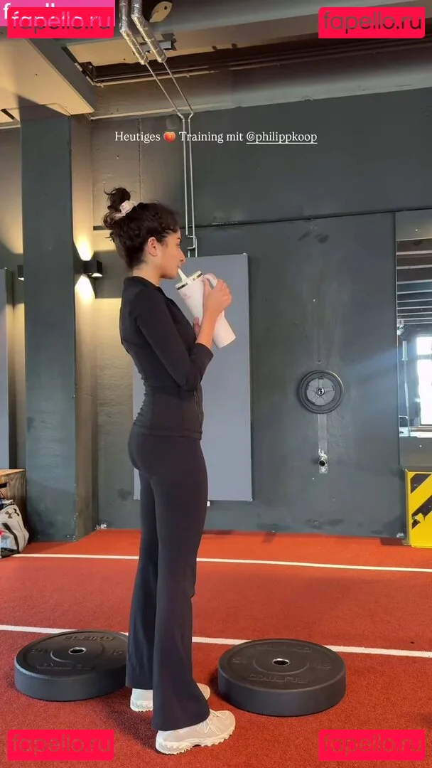 Ischtar Isik Onlyfans Photo Gallery 