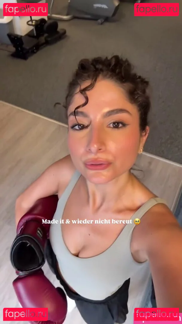 Ischtar Isik Onlyfans Photo Gallery 