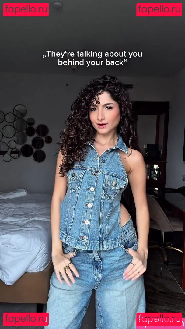 Ischtar Isik Onlyfans Photo Gallery 