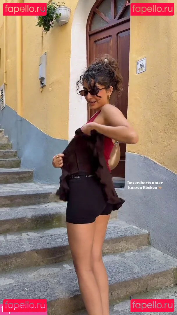 Ischtar Isik Onlyfans Photo Gallery 