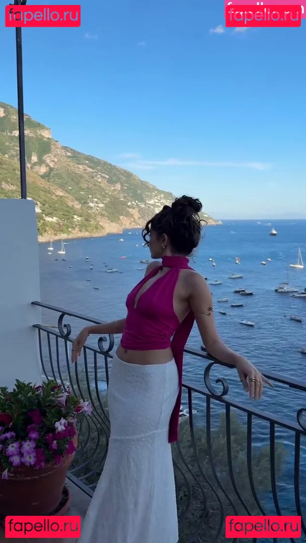 Ischtar Isik Onlyfans Photo Gallery 