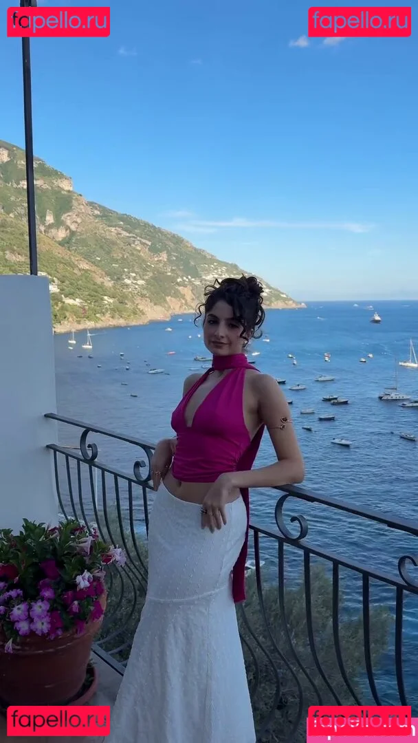 Ischtar Isik Onlyfans Photo Gallery 