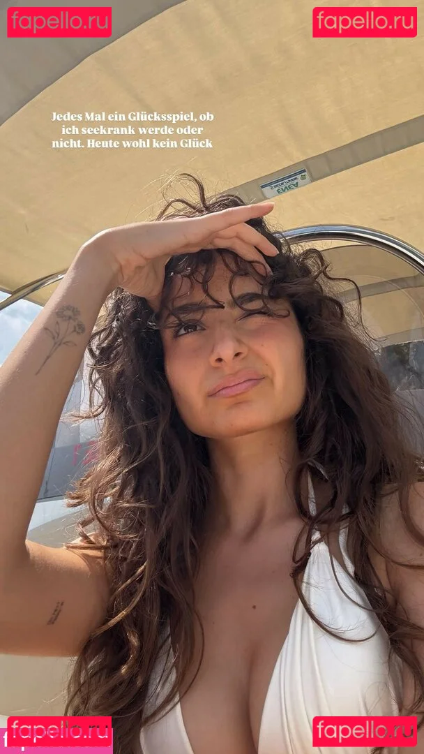 Ischtar Isik Onlyfans Photo Gallery 