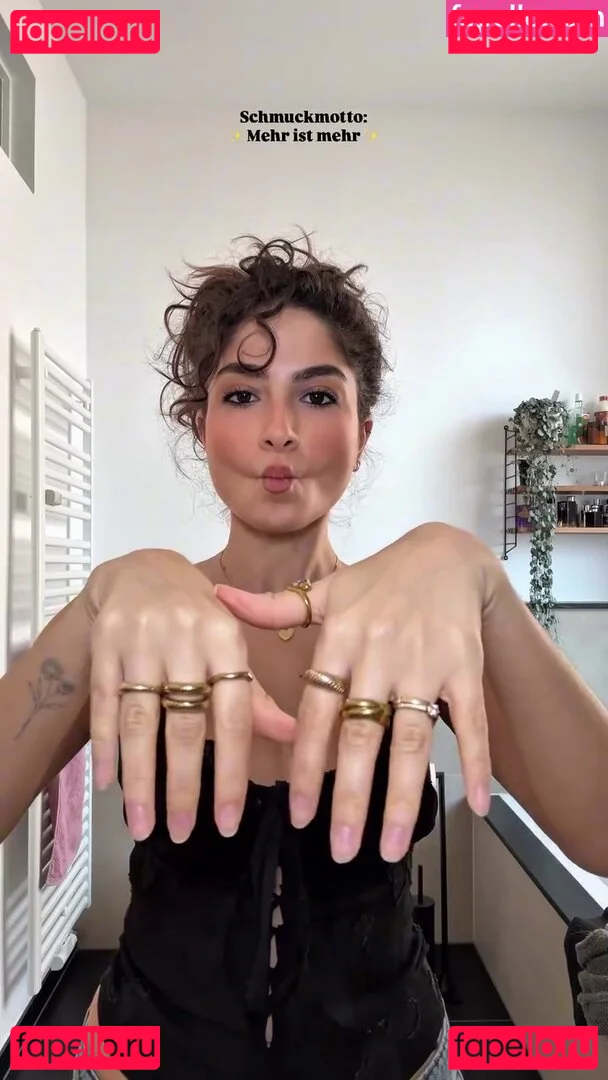 Ischtar Isik Onlyfans Photo Gallery 