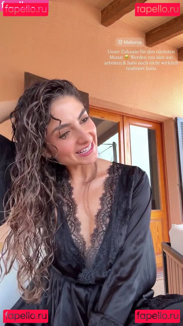 Ischtar Isik Onlyfans Photo Gallery 