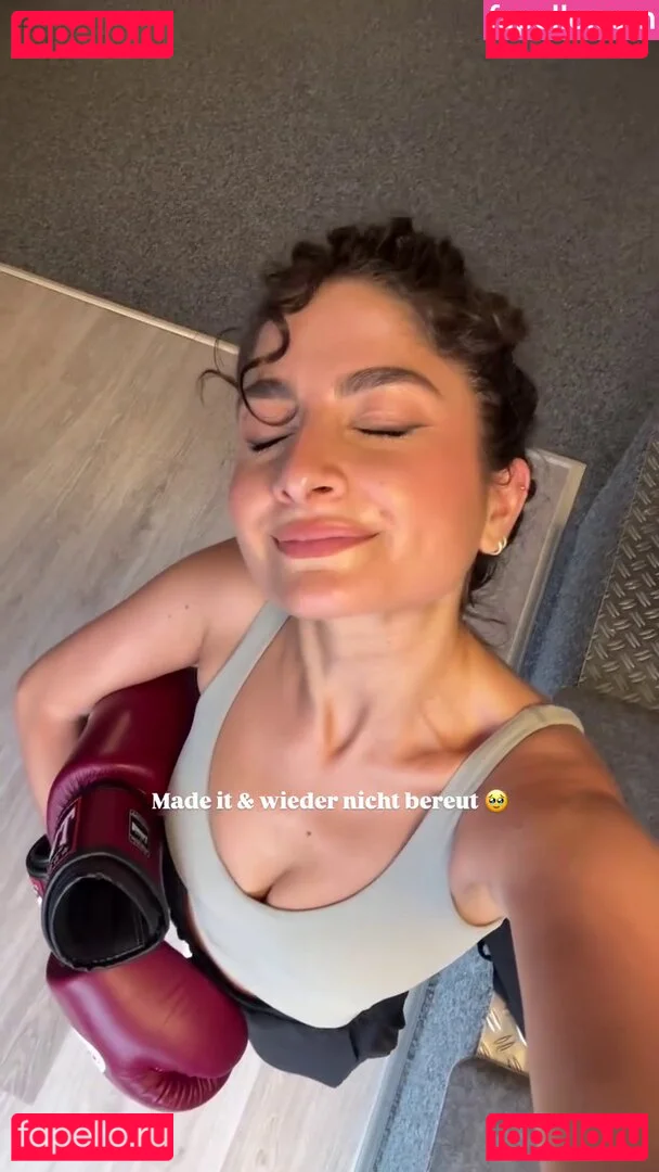 Ischtar Isik Onlyfans Photo Gallery 