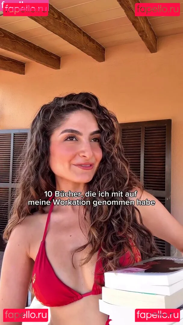 Ischtar Isik Onlyfans Photo Gallery 