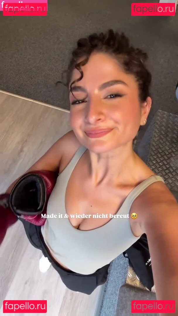 Ischtar Isik Onlyfans Photo Gallery 