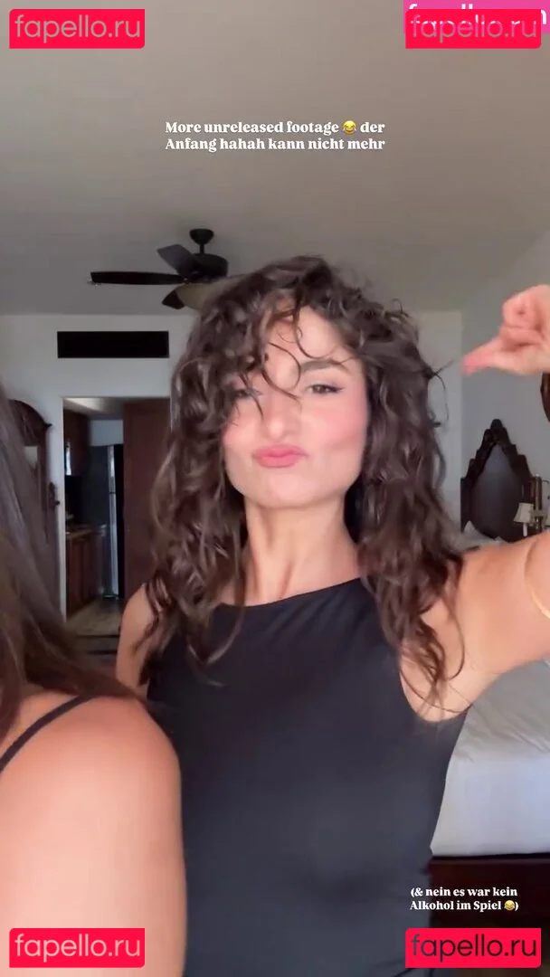 Ischtar Isik Onlyfans Photo Gallery 