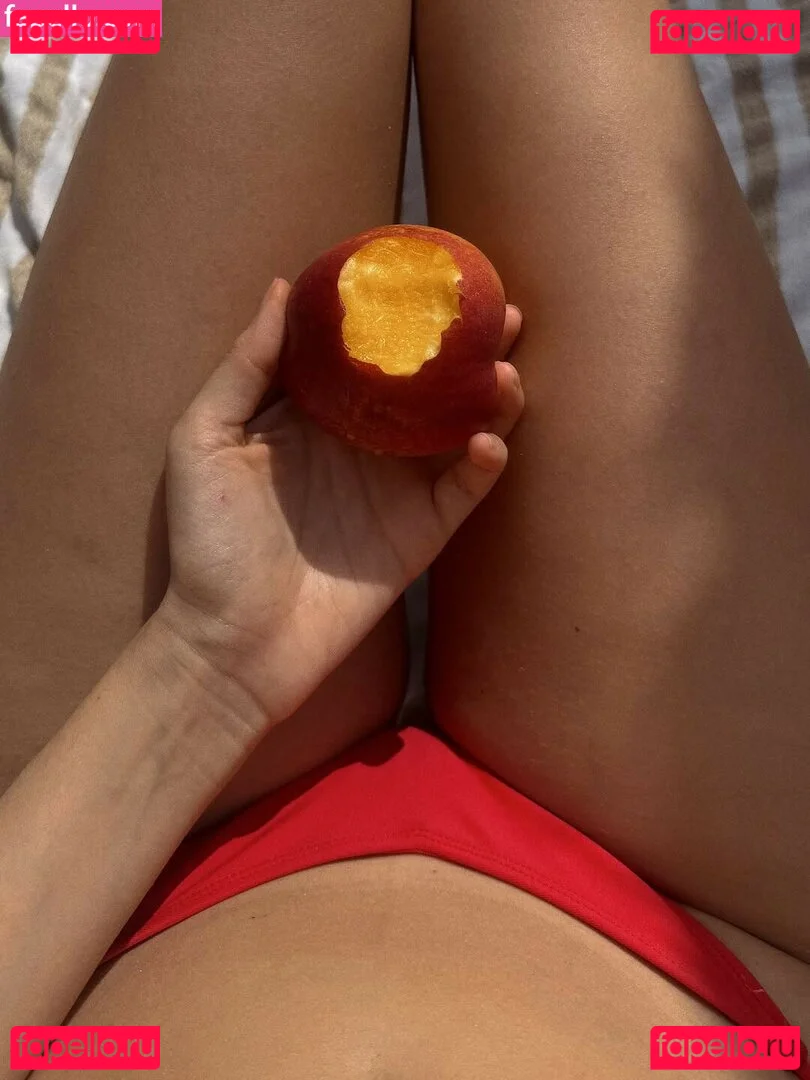 Ischtar Isik Onlyfans Photo Gallery 