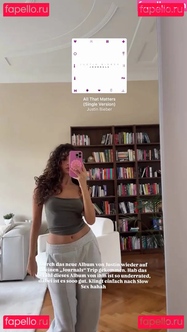 Ischtar Isik Onlyfans Photo Gallery 