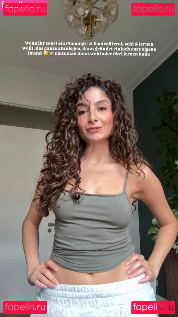 Ischtar Isik Onlyfans Photo Gallery 