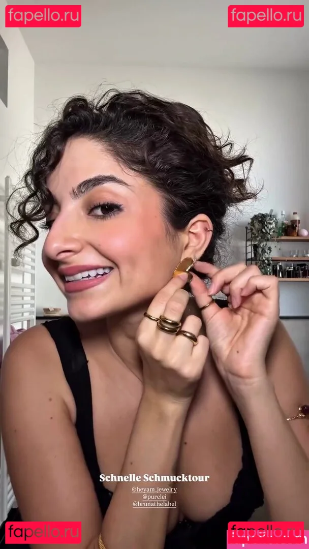 Ischtar Isik Onlyfans Photo Gallery 