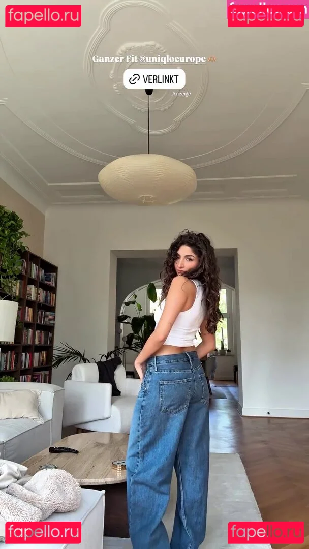 Ischtar Isik Onlyfans Photo Gallery 