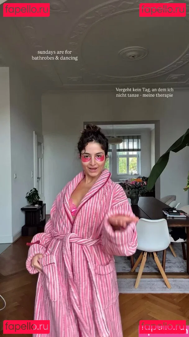 Ischtar Isik Onlyfans Photo Gallery 