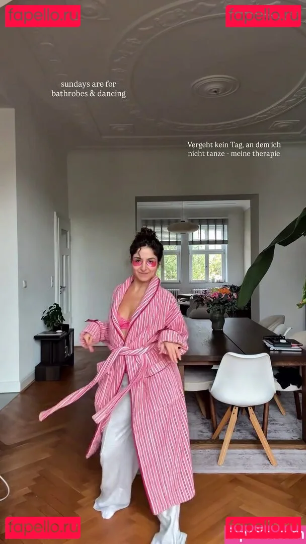 Ischtar Isik Onlyfans Photo Gallery 