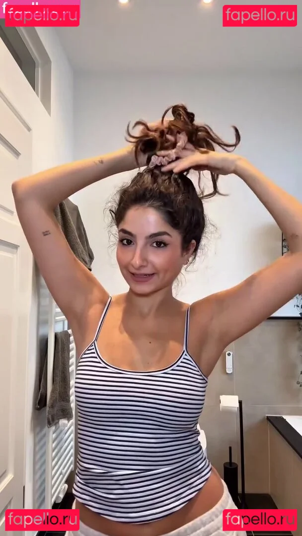 Ischtar Isik Onlyfans Photo Gallery 