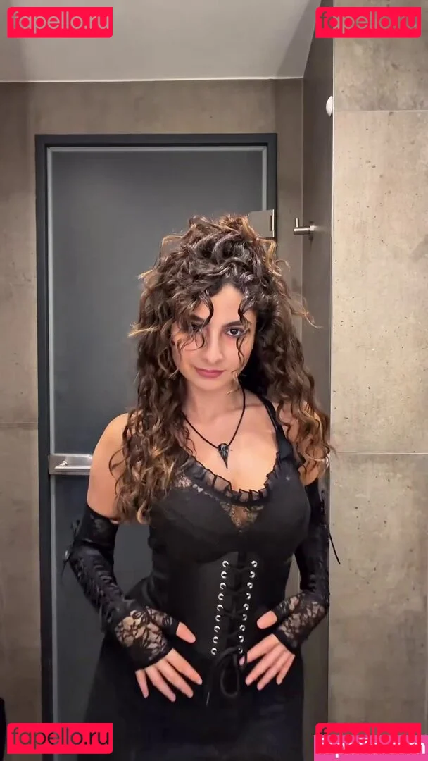 Ischtar Isik Onlyfans Photo Gallery 