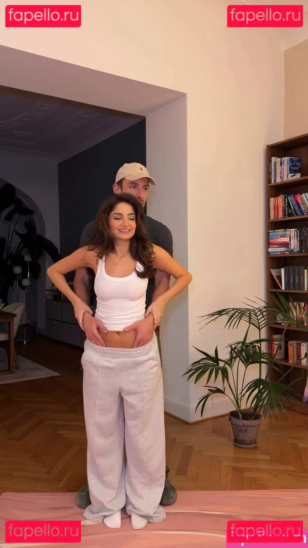 Ischtar Isik Onlyfans Photo Gallery 